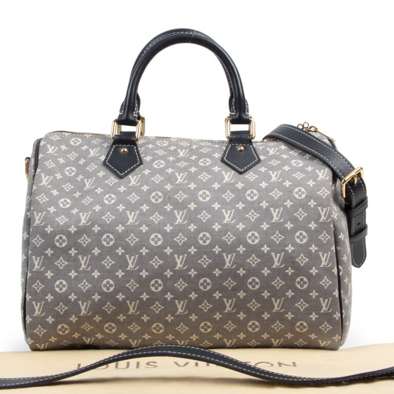 Authentic Louis Vuitton Classic Monogram Speedy 30 Bandouliere Bag