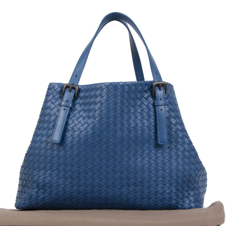 【関税&送料込】Bottega Veneta Bottega Veneta Navy Blue Wool Bottega Veneta® Men's Compact Wool Jumper in Navy. Shop