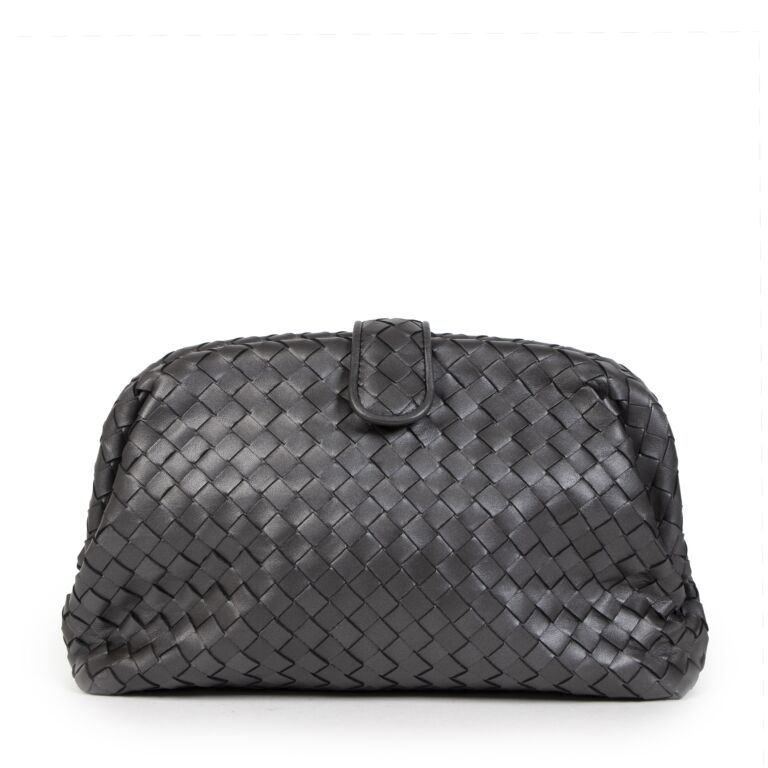 クラッチバッグ BOTTEGA VENETA LAUREN CLUTCH BOTTEGA VENETA Lauren 1980 $4400 Pinecone Leather Clutch New