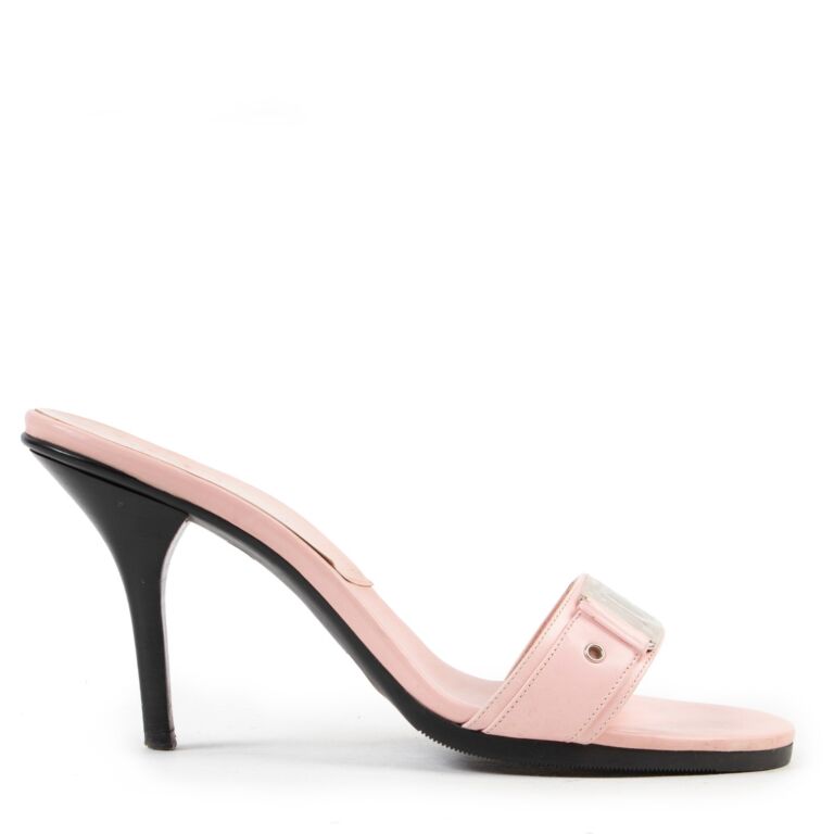 dior pink pumps