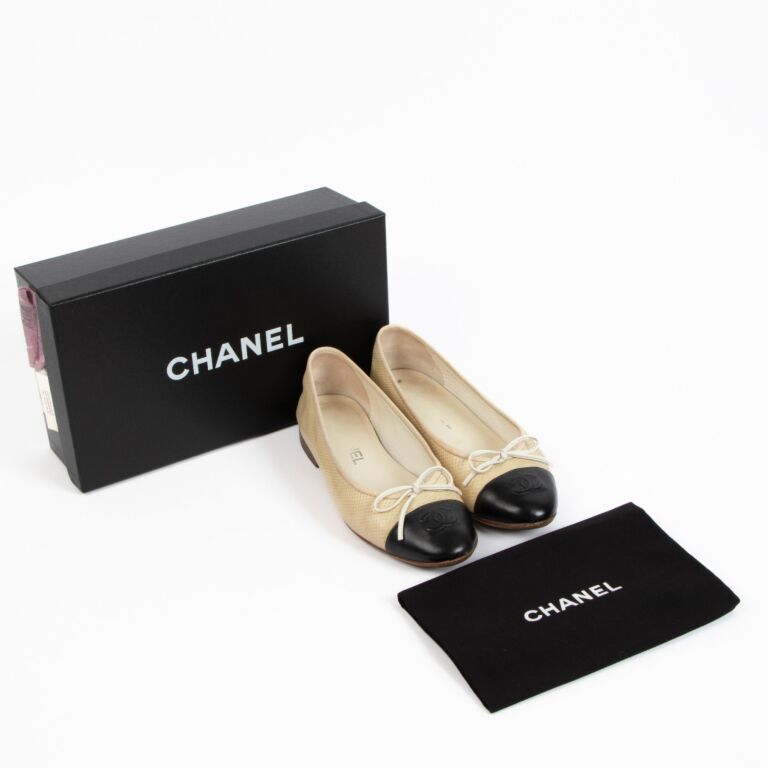 Chanel 11C Two-tone Karung Snakeskin Ballerina Flats ○ Labellov