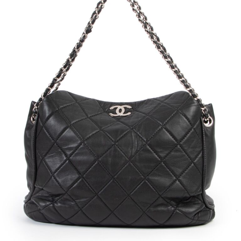 Chanel shoulder new arrivals purse
