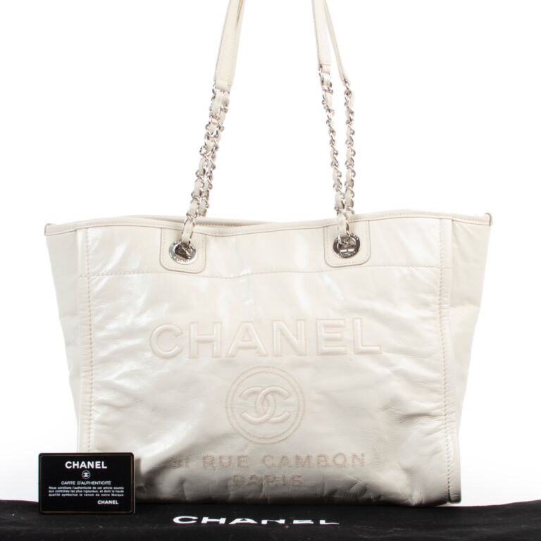 Chanel 31 Rue Cambon Crème Bag ○ Labellov ○ Buy and Sell Authentic Luxury