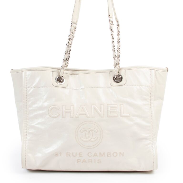 Chanel 31 Rue Cambon Crème Bag ○ Labellov ○ Buy and Sell