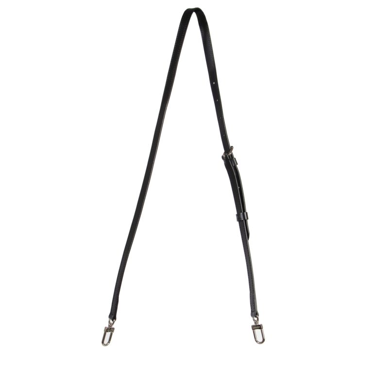 Black louis 2025 vuitton shoulder strap