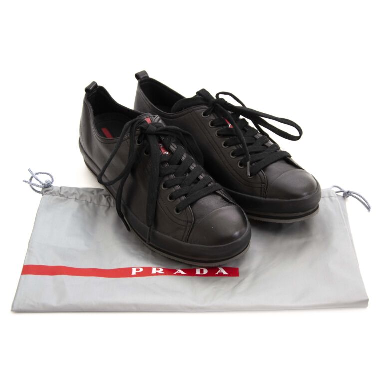 forhåndsvisning Teoretisk Stå sammen Prada Sneakers Men Black - Size 42 ○ Labellov ○ Buy and Sell Authentic  Luxury