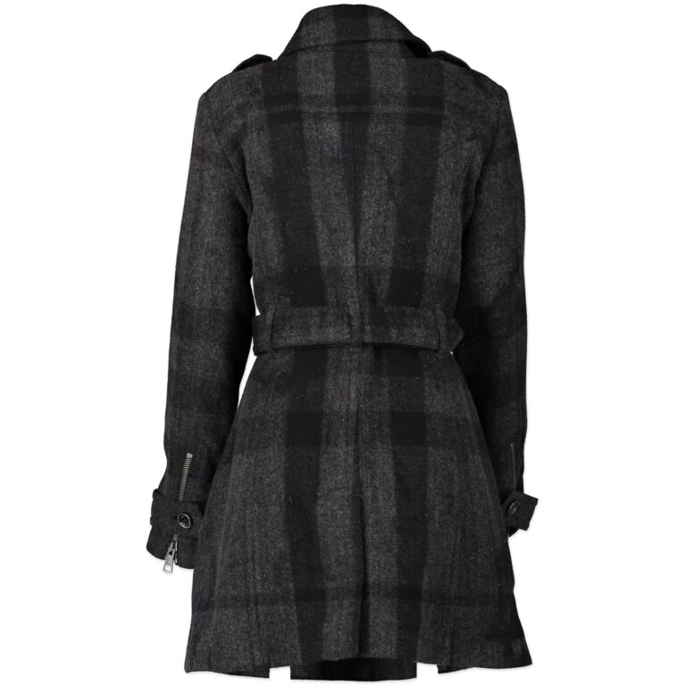 Burberry grey new arrivals coat