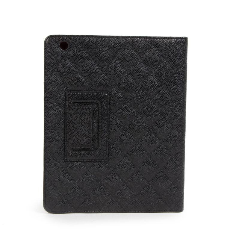 Chanel Black Caviar Leather Ipad 2 / Ipad 3 Case ○ Labellov ○ Buy and Sell  Authentic Luxury
