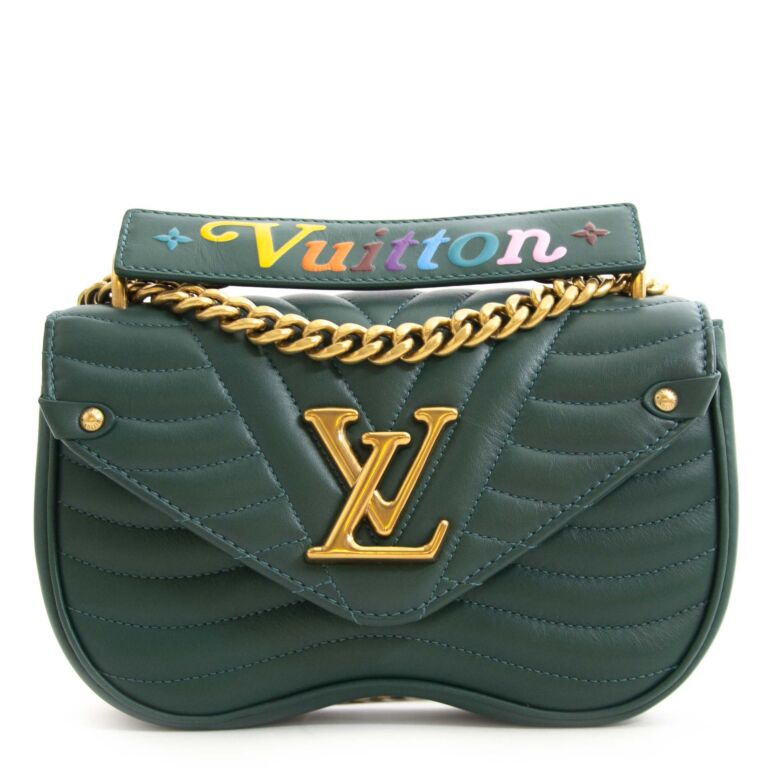 Louis+Vuitton+New+Wave+Chain+Shoulder+Bag+Green+Leather+Magentic+