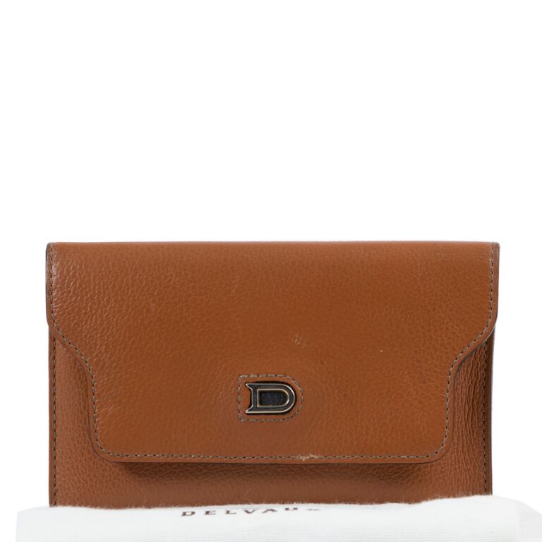 Delvaux deals wallet price