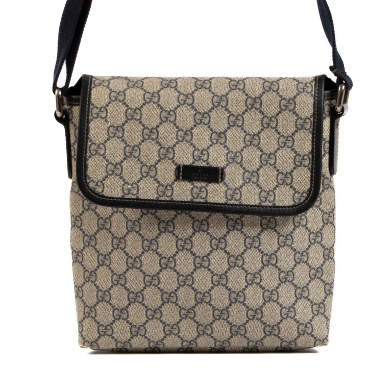 Gucci blue gg supreme store