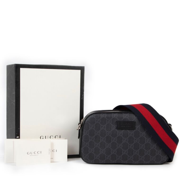 Gg supreme hotsell crossbody