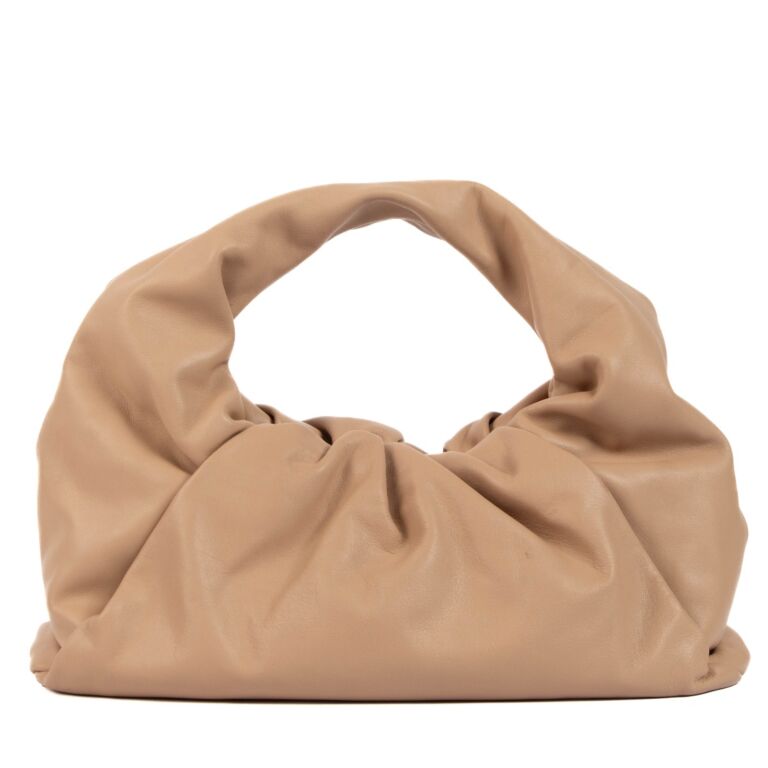 Bottega veneta best sale shoulder pouch bag