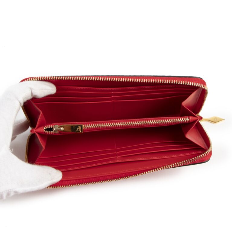 Christian louboutin wallet sale hotsell