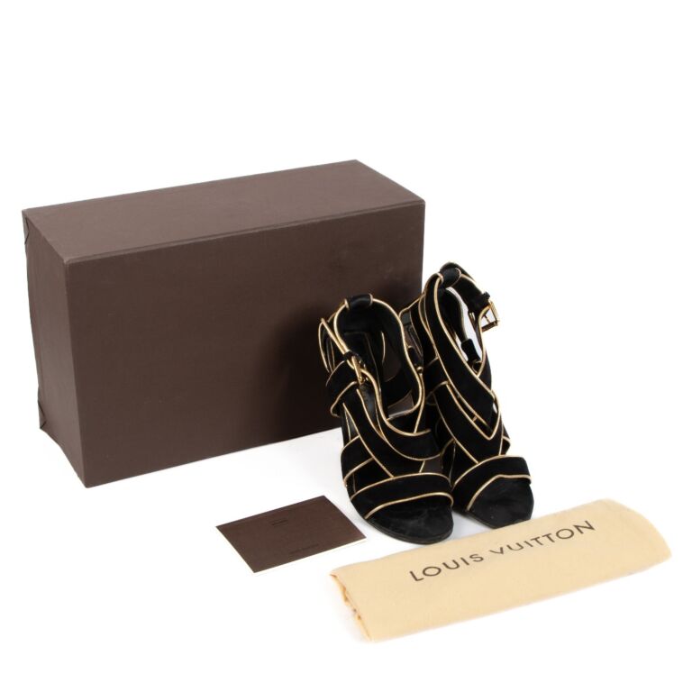 国内外の人気 Louis Vuitton Black Gold Suede Strappy Wedge Sandals 靴