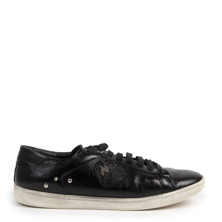 Saint laurent heart sneakers discount