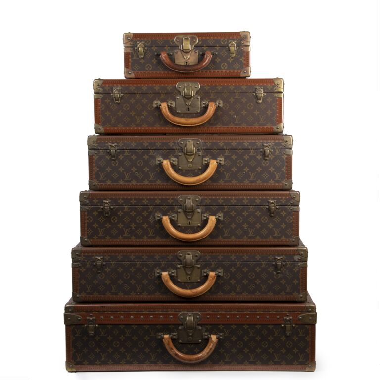 Louis Vuitton Bisten 70 Monogram Canvas Suitcase in Antique