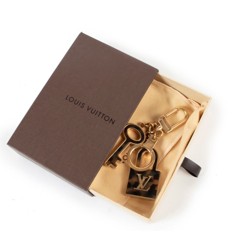 Louis Vuitton Gold Tortoise Lock Bag Charm ○ Labellov ○ Buy and