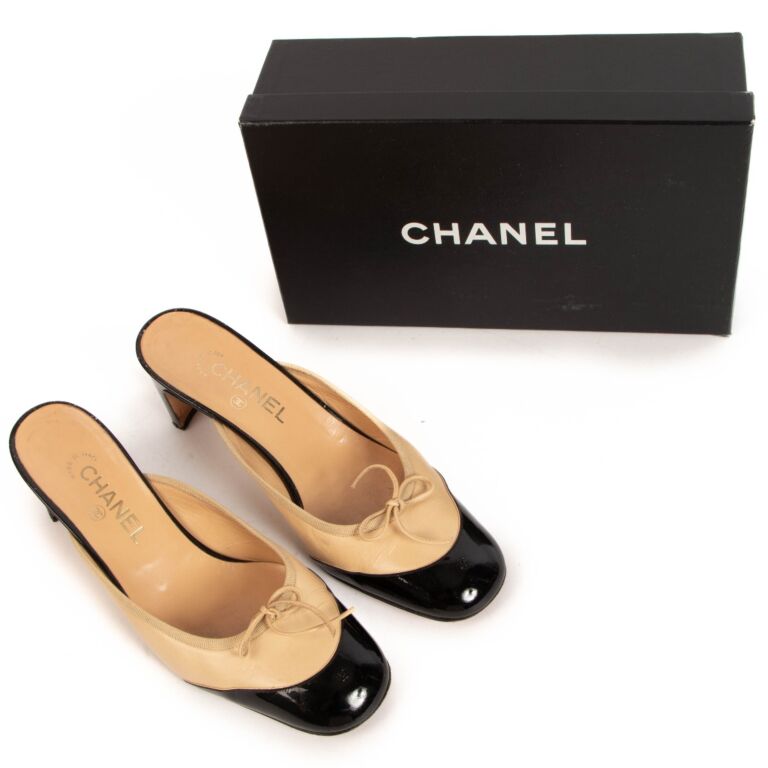 Chanel Beige And Black Patent Cap Toe Mules size 40 1 2