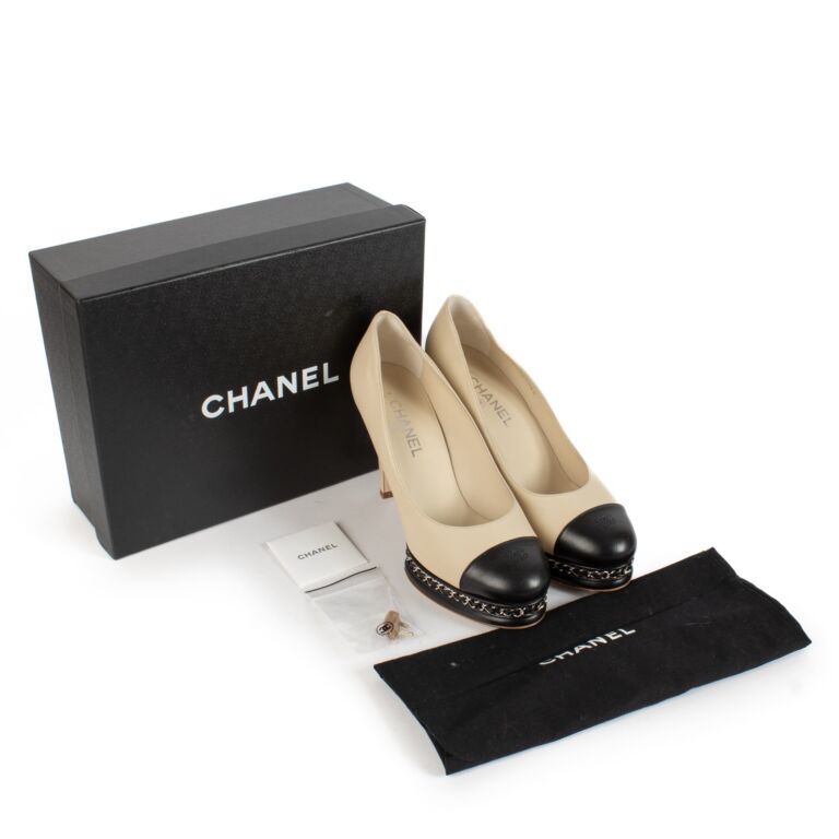 CHANEL HIgher Heel Two Tone BEIGE BLACK SLINGBACK Cap Toe