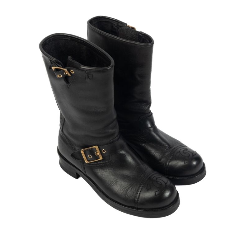 Chanel moto boots online