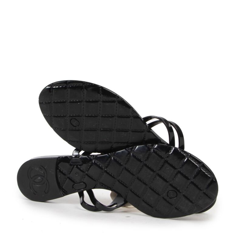 Sandal Chanel Black size 36 EU in Rubber - 34217953