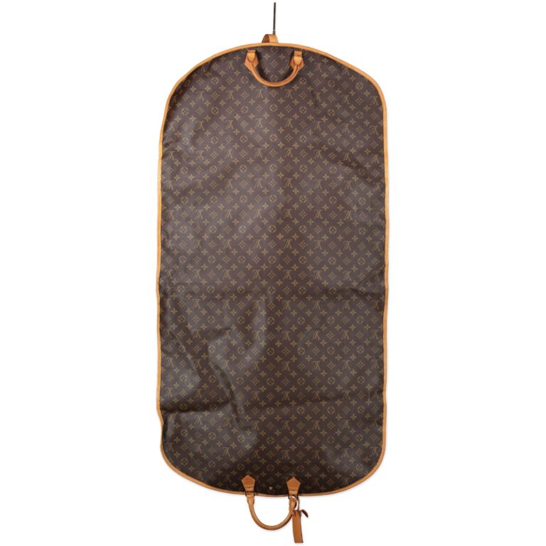 Authentic Louis Vuitton Garment Bag in Monogram #1214258