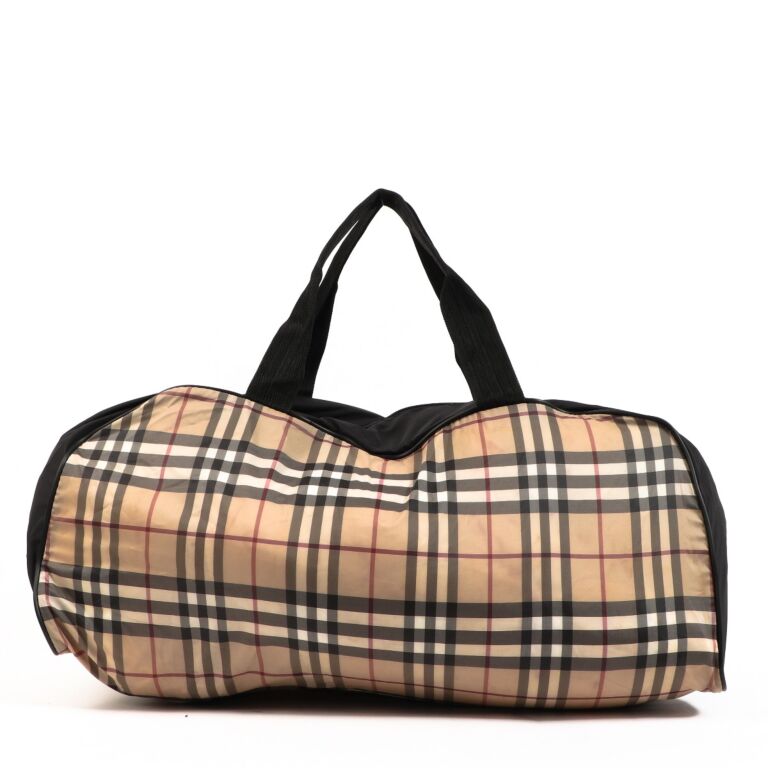 Burberry duffle bag deals sale