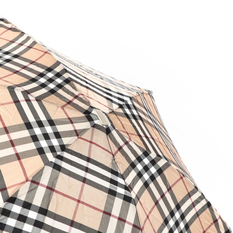 Burberry folding umbrella top