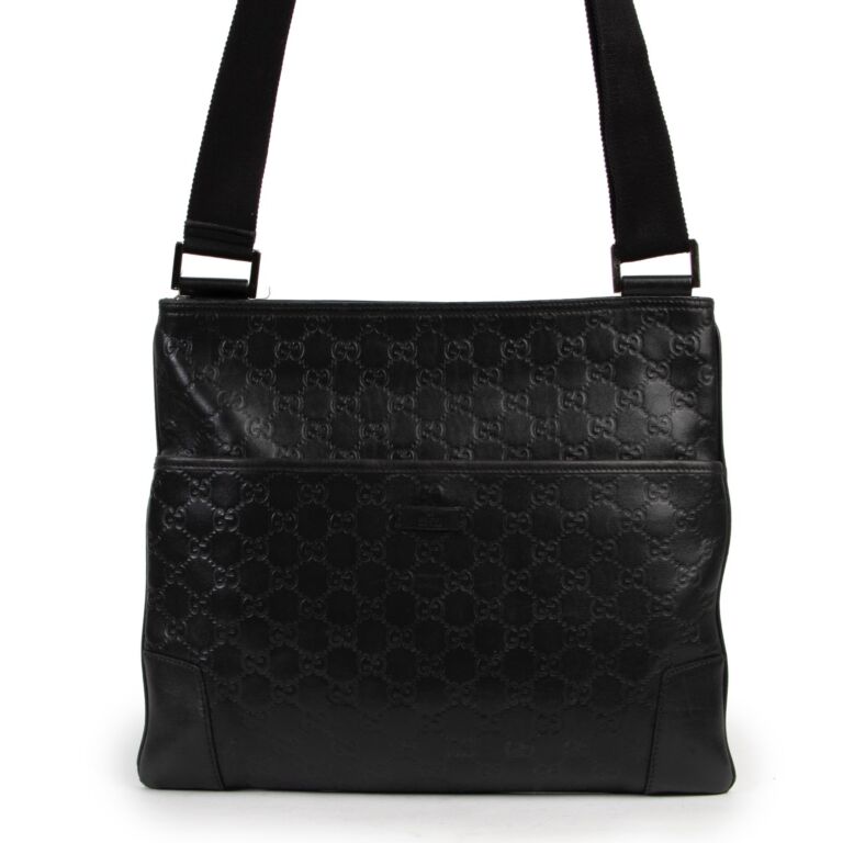 hjælper hungersnød træk vejret Gucci Black Guccissima Messenger Bag ○ Labellov ○ Buy and Sell Authentic  Luxury