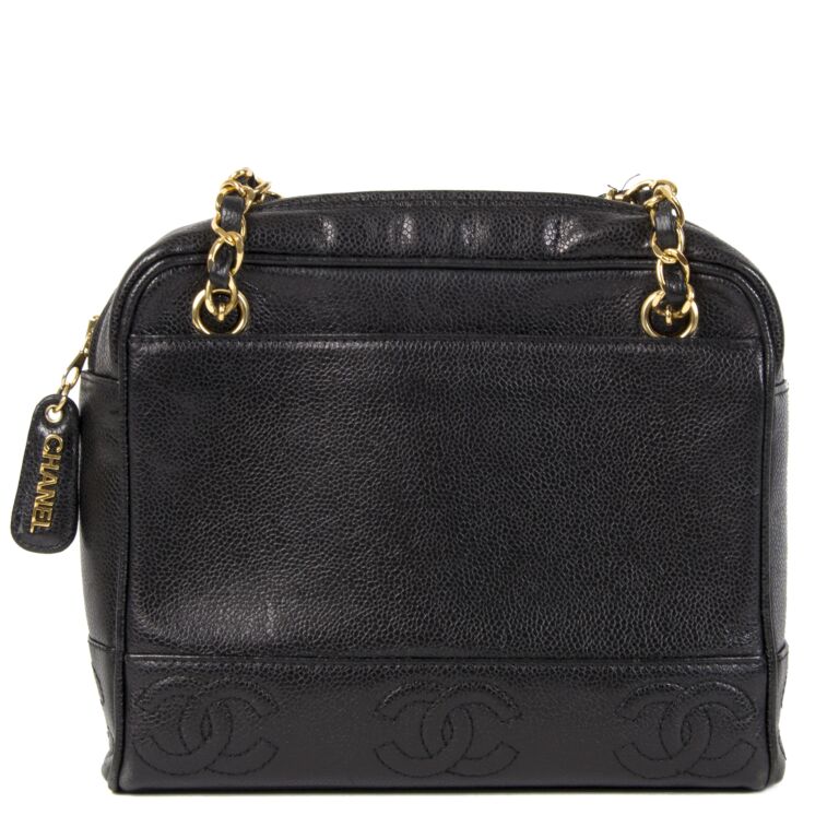 Chanel caviar cc sale shoulder bag black