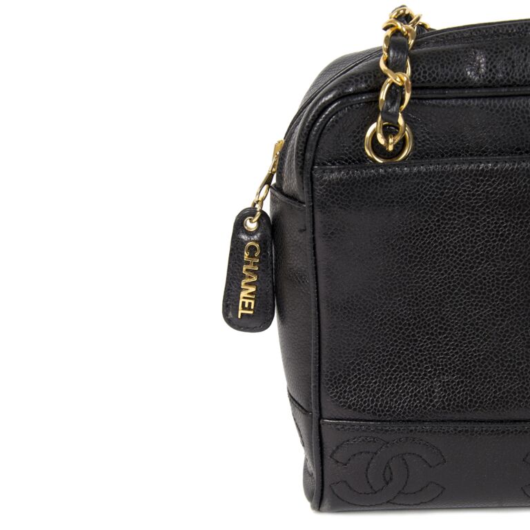 Chanel caviar cc shoulder bag black hot sale