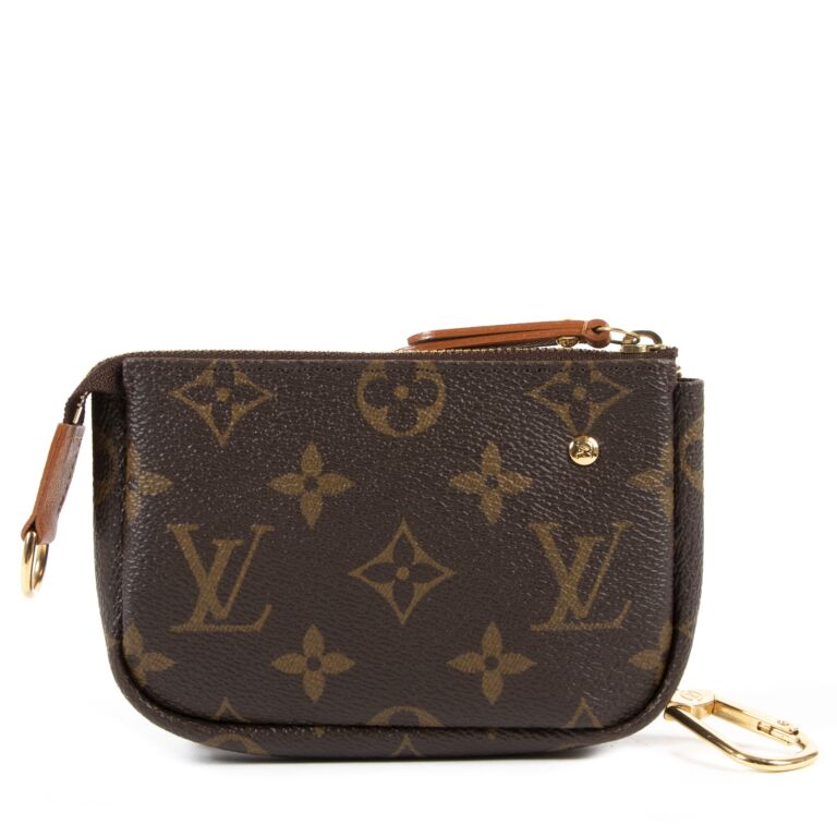 Louis Vuitton Limited Edition Trunks Mini Pochette and Malle Empilees Trunks  Agenda