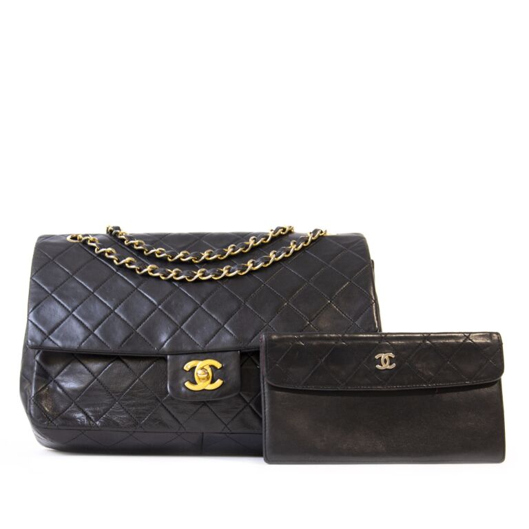 【ヴィンテージ】Rank:S☆Chanel Black Series14 Classic Flap Chanel Black Vintage Maxi Classic Flap Bag ○ Labellov