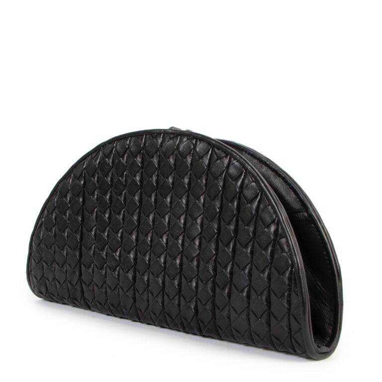 Bottega Veneta Intrecciato Knot Clutch in Black — UFO No More