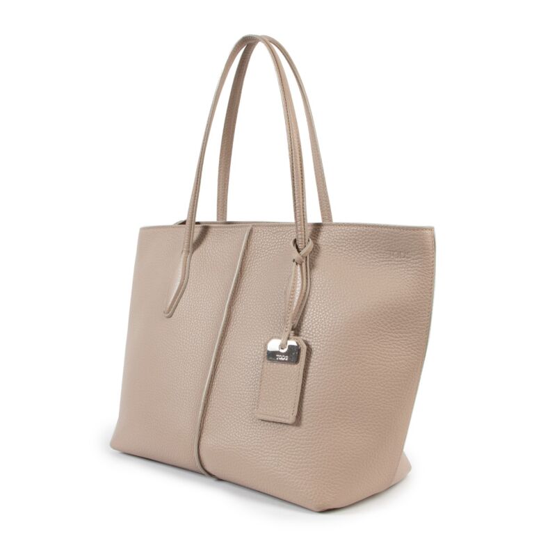 Tod's joy tote store