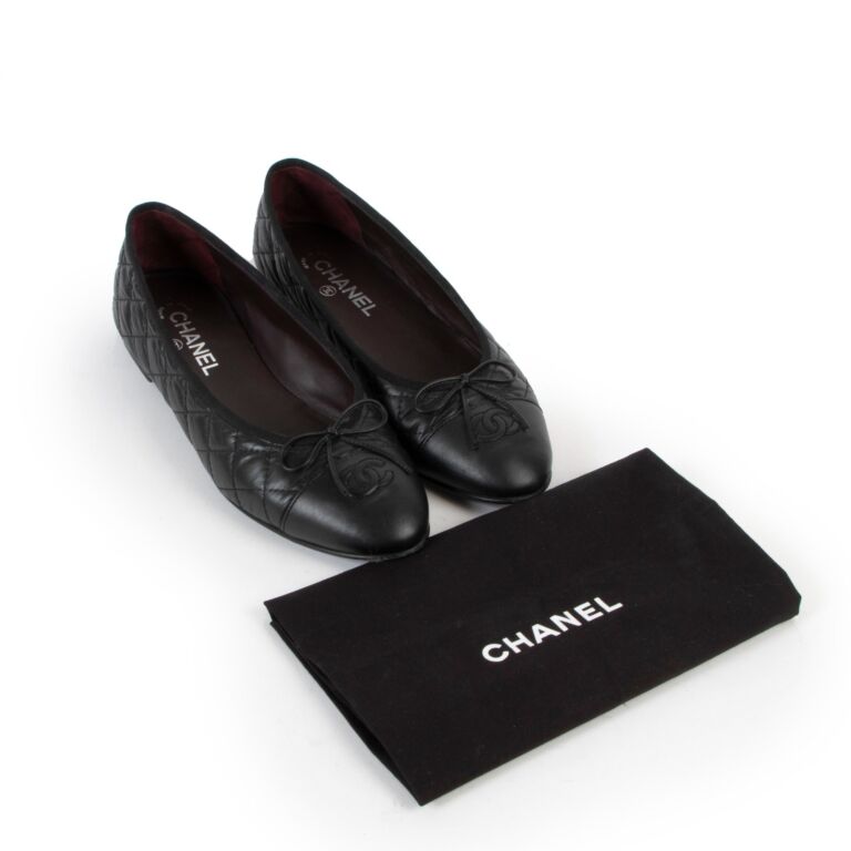 Chanel Black Quilted Ballerina Flats - Size 40 ○ Labellov ○ Buy and Sell  Authentic Luxury