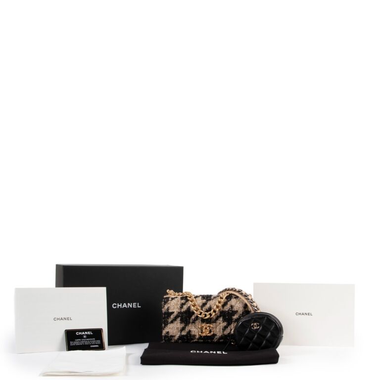 Chanel 19 Medium Beige Lambskin Mixed Hardware – Coco Approved Studio