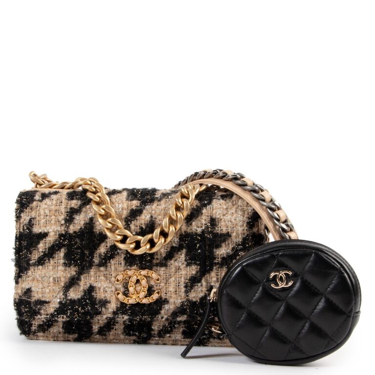 Chanel Large 19 flap bag in ribbon houndstooth tweed  VintageUnited