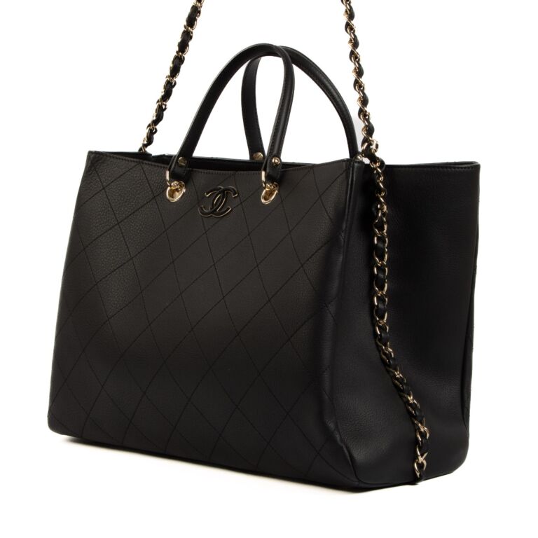 Chanel large shopping hotsell bag 2019