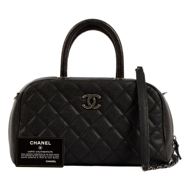 Chanel Black Lizard Handle Bowling Bag ○ Labellov ○ Buy and Sell Authentic  Luxury