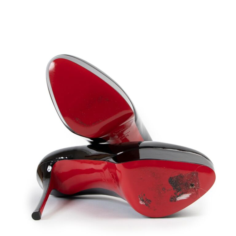 Black patent leather red bottoms hot sale