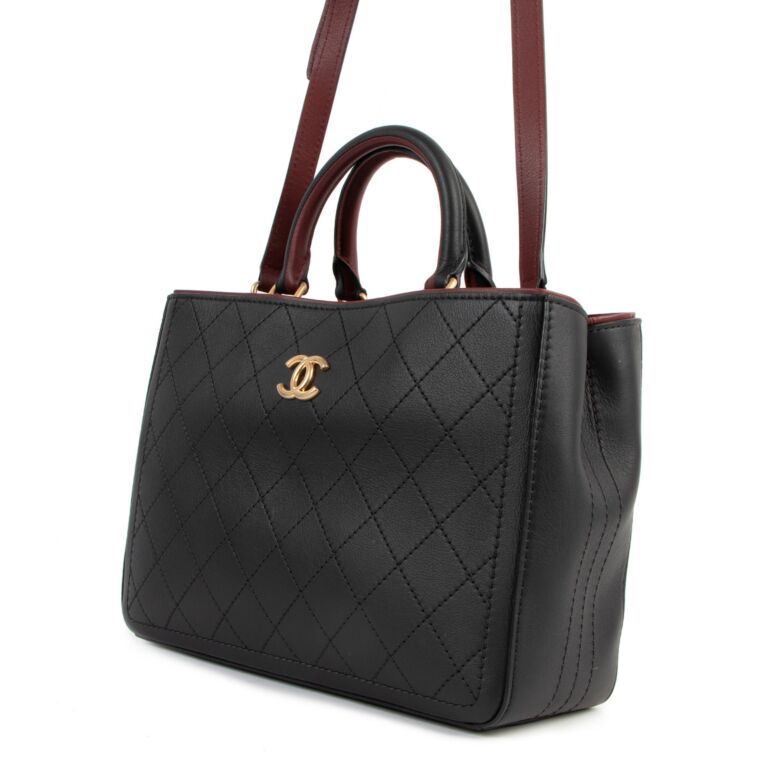 CHANEL Bullskin Stitched Medium Shopping Bag Black 1311307