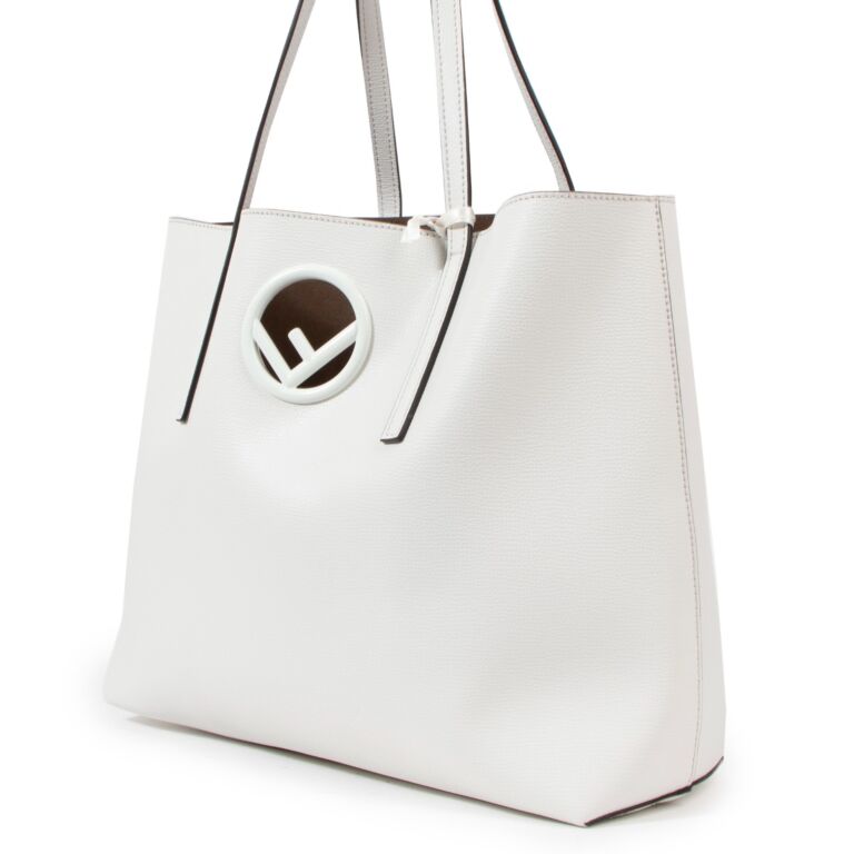 FENDI ホワイト ロゴ バッグ Fendi Kan I F Logo White Leather Tote Shopper ○ Labellov