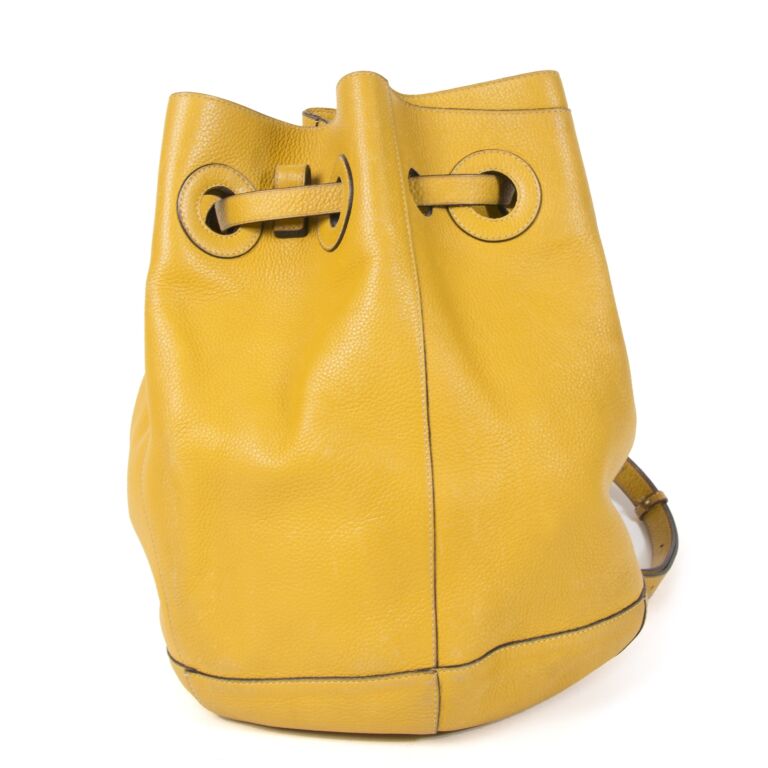 Yellow leather best sale bucket bag