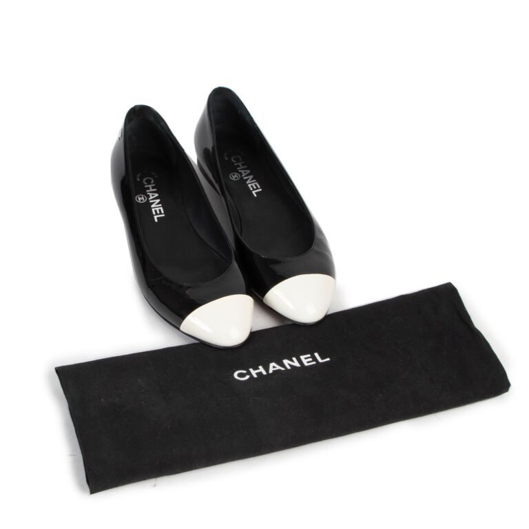 CHANEL Velvet Ballerina Flats 38 Black 917071