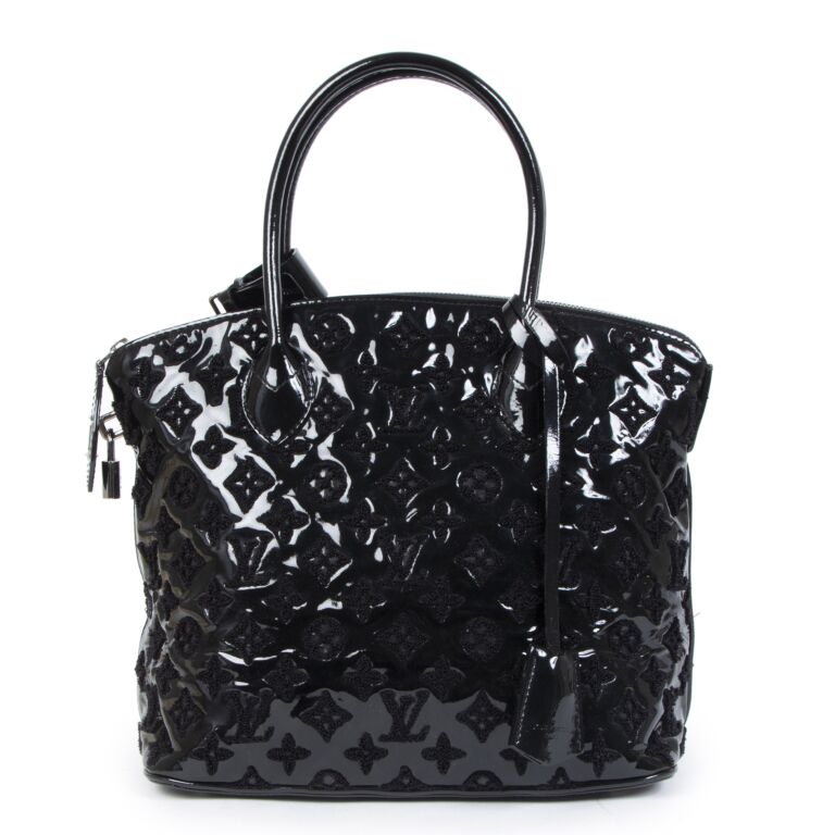 Louis vuitton black sales patent leather bag