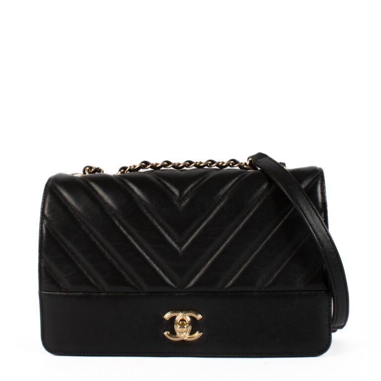 Chanel Black Leather Chevron Flap Bag Labellov Buy and Sell Authentic Luxury
