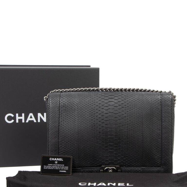 Chanel Purple Medium Metallic Chevron Quilted Lambskin Boy Flap Bag