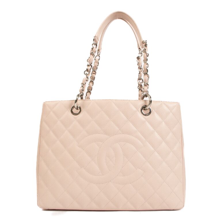 Chanel gst hotsell grand shopping tote